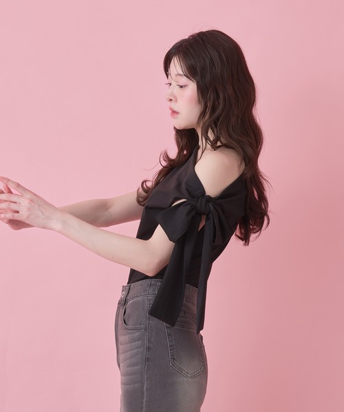 fupel(フぺル)の「side ribbon one-shoulder drape tops /サイドリボンワンショルダードレープトップス(Tシャツ/カットソー・レディース・ブラック/ピンク・FREE)」の13枚目の写真