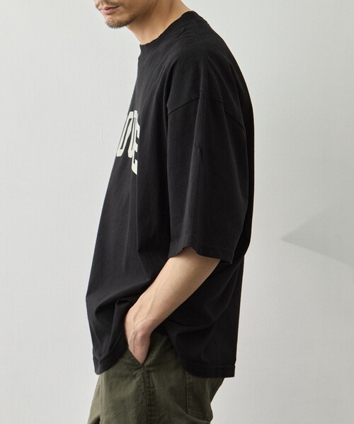 is-ness(イズネス)の「【is-ness/イズネス】HOUSE T-SHIRT FL(Tシャツ/カットソー・メンズ・グレー/ブラック/ホワイト・L/M)」の12枚目の写真