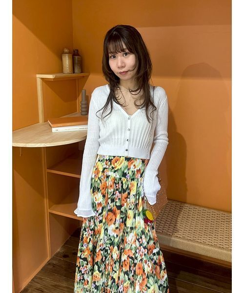 LILY BROWN(リリーブラウン)の「【ウォッシャブル】Vネックニットカーディガン(カーディガン/ボレロ・レディース・ブラック/ローズ/イエロー/ホワイト・F)」の14枚目の写真