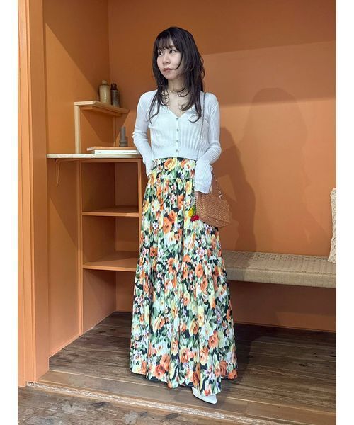 LILY BROWN(リリーブラウン)の「【ウォッシャブル】Vネックニットカーディガン(カーディガン/ボレロ・レディース・ブラック/ローズ/イエロー/ホワイト・F)」の15枚目の写真