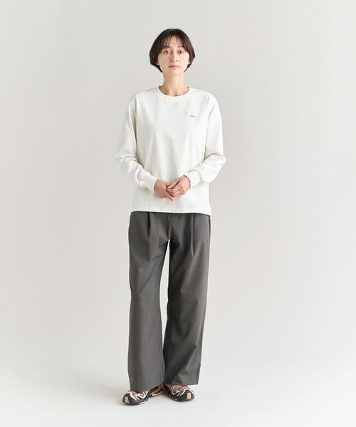 NANGA(ナンガ)の「WEATHER STRETCH TUCK PANTS W/ウェザーストレッチ タックパンツ(ウィメンズ)(その他パンツ・レディース・ライトグレー・M)」の14枚目の写真