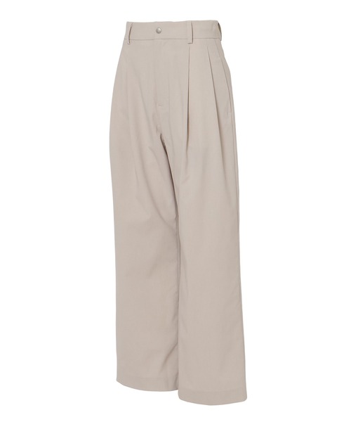 NANGA(ナンガ)の「WEATHER STRETCH TUCK PANTS W/ウェザーストレッチ タックパンツ(ウィメンズ)(その他パンツ・レディース・ライトグレー・M)」の2枚目の写真