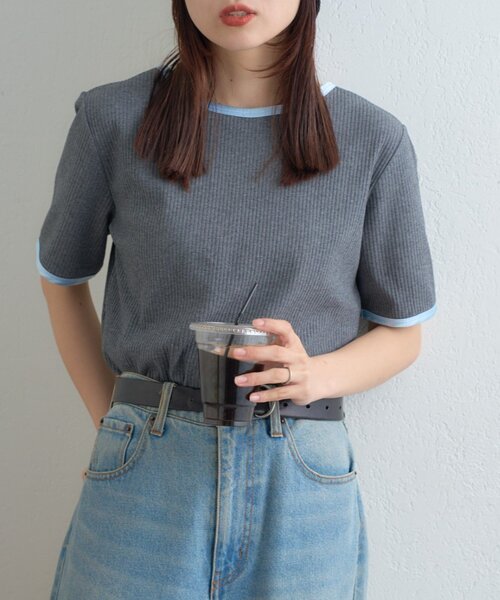 CIAOPANIC TYPY(チャオパニックティピー)の「【ZOZO限定】サテンパイピングリブTee(Tシャツ/カットソー・レディース・ブラウン/ピンク/ブルー/チャコールグレー/ブラック/アイボリー・ONE SIZE)」の3枚目の写真