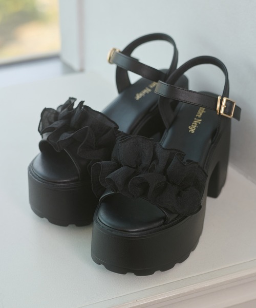 Ambre Neige(アンブルネージュ)の「platform flill sandals / アツゾコフリルサンダル(サンダル・レディース・ブラック/グレー/アイボリー・LARGE/MEDIUM)」の14枚目の写真