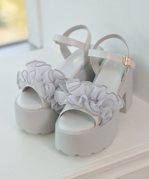 Ambre Neige(アンブルネージュ)の「platform flill sandals / アツゾコフリルサンダル(サンダル・レディース・ブラック/グレー/アイボリー・LARGE/MEDIUM)」の20枚目の写真