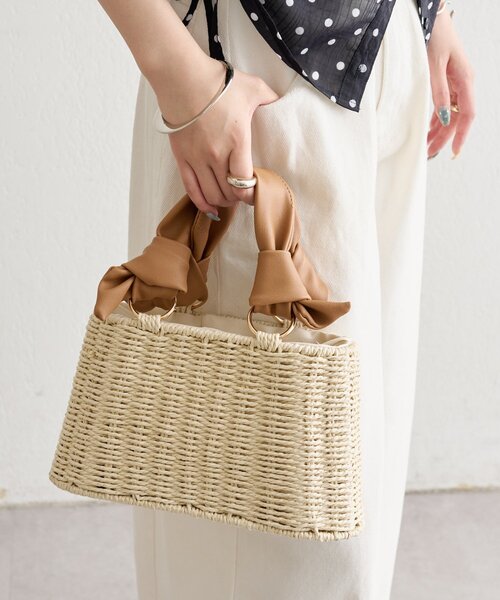 mystic(ミスティック)の「結び目ハンドルかごBAG(トートバッグ・レディース・アイボリー・ONE SIZE)」の2枚目の写真