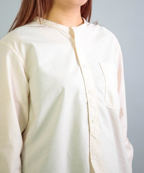 OMNIGOD（オムニゴッド）の「[OMNIGOD womens / オムニゴッド] シーチング スタンドカラーシャツ（シャツ/ブラウス・レディース・アイボリー・2/3）」の13枚目の写真