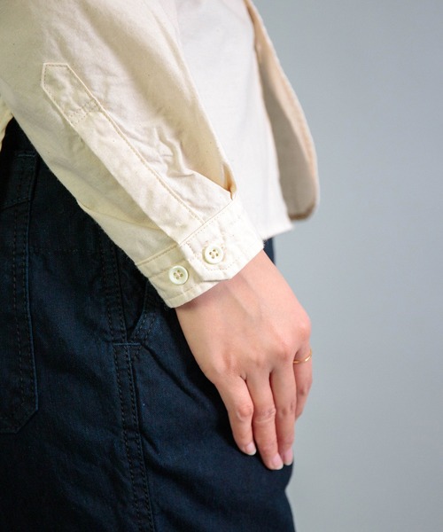 OMNIGOD（オムニゴッド）の「[OMNIGOD womens / オムニゴッド] シーチング スタンドカラーシャツ（シャツ/ブラウス・レディース・アイボリー・2/3）」の15枚目の写真