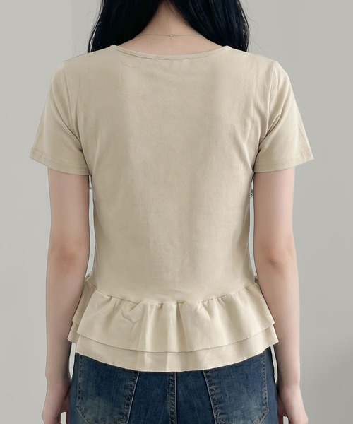 aimoha（アイモハ）の「韓国風フェイクレイヤードペプラムトップス（Tシャツ/カットソー・レディース・ベージュ/ブラック・FREE）」の16枚目の写真