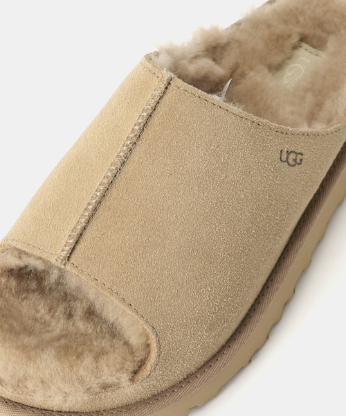 UGG(アグ)の「UGG W Greenport Slide 1167610-SAN(サンダル・レディース・ベージュ・22cm/23cm)」の6枚目の写真