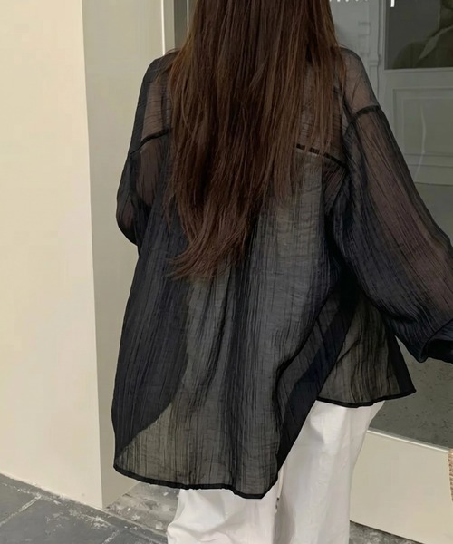 yuue' ( wear )(ユーイ)の「オーバーサイズセミシアーシャツ/冷房対策(シャツ/ブラウス・レディース・ピンク/ブラック/アイボリー/ホワイト・FREE)」の12枚目の写真