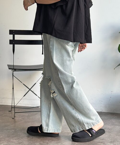 CPCM（シーピーシーエム）の「ワイドストレートダメージデニム（デニムパンツ・メンズ・ブルー/ネイビー・SMALL/MEDIUM/LARGE）」の4枚目の写真