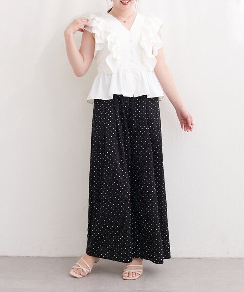 natural couture(ナチュラルクチュール)の「〈canami〉金釦タックワイドパンツ(その他パンツ・レディース・ドット/ピンク/ネイビー/オフホワイト・FREE)」の12枚目の写真