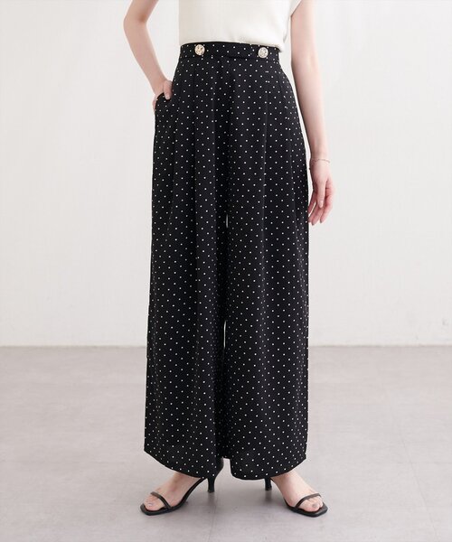 natural couture(ナチュラルクチュール)の「〈canami〉金釦タックワイドパンツ(その他パンツ・レディース・ドット/ピンク/ネイビー/オフホワイト・FREE)」の14枚目の写真