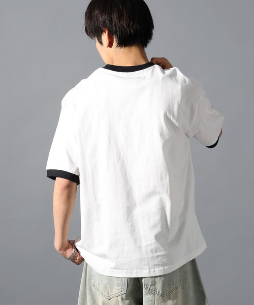 LAND MUSEUM（ランドミュージアム）の「LAND MUSEUM／リンガーグラフィックT（Tシャツ/カットソー・メンズ・ホワイト/ボルドー・MEDIUM/LARGE）」の3枚目の写真
