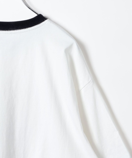 LAND MUSEUM（ランドミュージアム）の「LAND MUSEUM／リンガーグラフィックT（Tシャツ/カットソー・メンズ・ホワイト/ボルドー・MEDIUM/LARGE）」の13枚目の写真