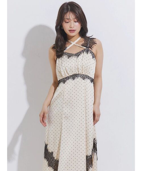 MERCURYDUO（マーキュリーデュオ）の「サテンレース使いキャミワンピース（ワンピース・レディース・ブラック/ベージュ/アイボリー・FREE）」の8枚目の写真
