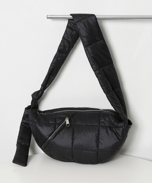 OUTDOOR PRODUCTS(アウトドアプロダクツ)の「OUTDOOR PRODUCTS/アウトドアプロダクツ × Firsthand 別注 ライトキルト ショルダーバッグ(ショルダーバッグ・レディース・ブラック/ピンク/ベージュ・ONE SIZE)」の18枚目の写真