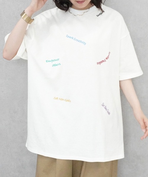 SELECT LEVERY(セレクトリベリー)の「ランダム刺繍ロゴTシャツ(Tシャツ/カットソー・レディース・ブラック/ミント/オフホワイト・FREE)」の1枚目の写真