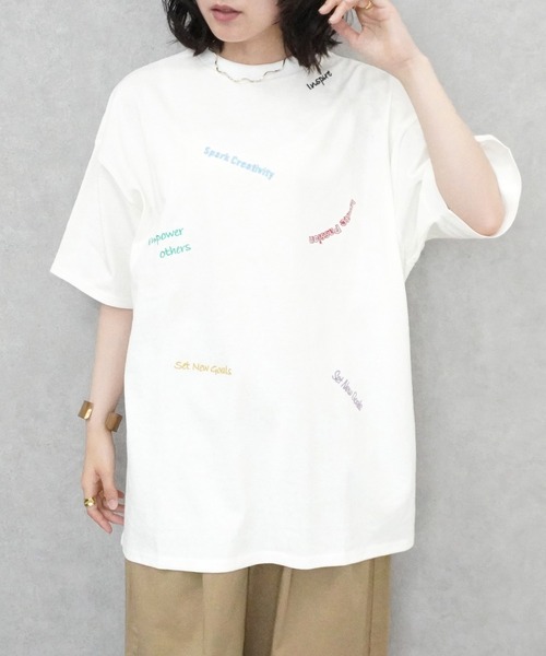 SELECT LEVERY(セレクトリベリー)の「ランダム刺繍ロゴTシャツ(Tシャツ/カットソー・レディース・ブラック/ミント/オフホワイト・FREE)」の4枚目の写真