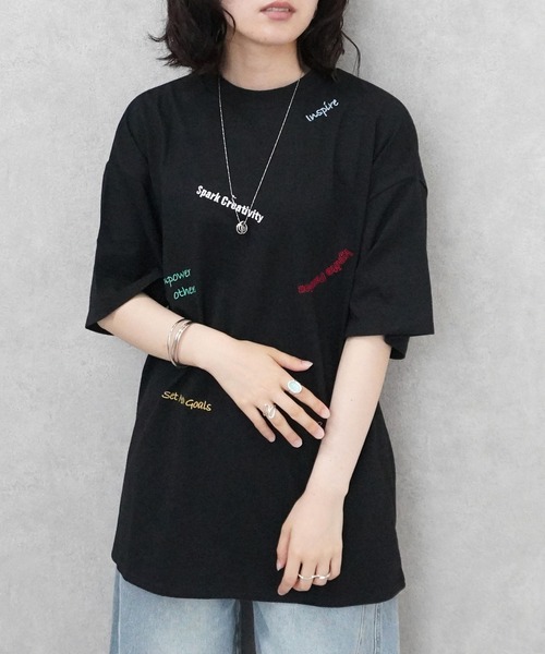 SELECT LEVERY(セレクトリベリー)の「ランダム刺繍ロゴTシャツ(Tシャツ/カットソー・レディース・ブラック/ミント/オフホワイト・FREE)」の15枚目の写真