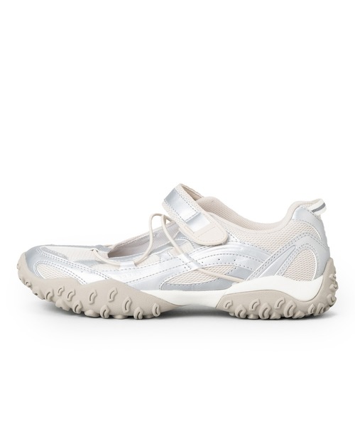 FILA(フィラ)の「FILA ECHAPPE VC v2 / フィラエシャッペブイシーブイ2(スニーカー・レディース・シルバー・23.0cm/23.5cm/24.0cm/24.5cm/25.0cm/25.5cm/26.0cm)」の4枚目の写真