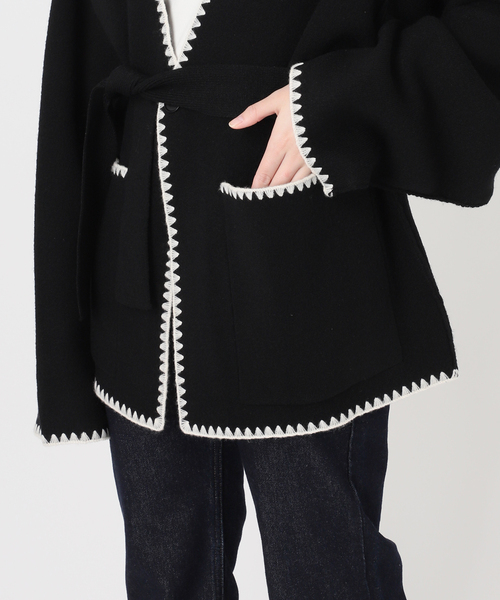 SLOBE IENA(スローブイエナ)の「《追加》ブランケットステッチニットジャケット(その他アウター・レディース・チャコールグレー/ブラック・FREE)」の10枚目の写真