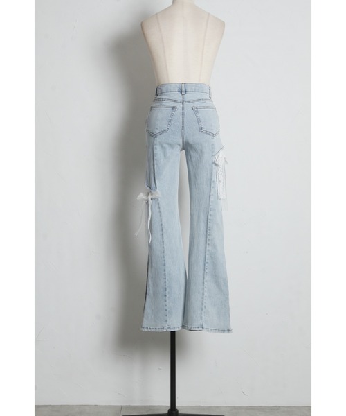 Suyunn(スユン)の「【ZOZO限定】レースオーガンジーリボン美脚ストレッチフレアデニムパンツ(デニムパンツ・レディース・チャコールグレー/ブルー・S/M)」の15枚目の写真
