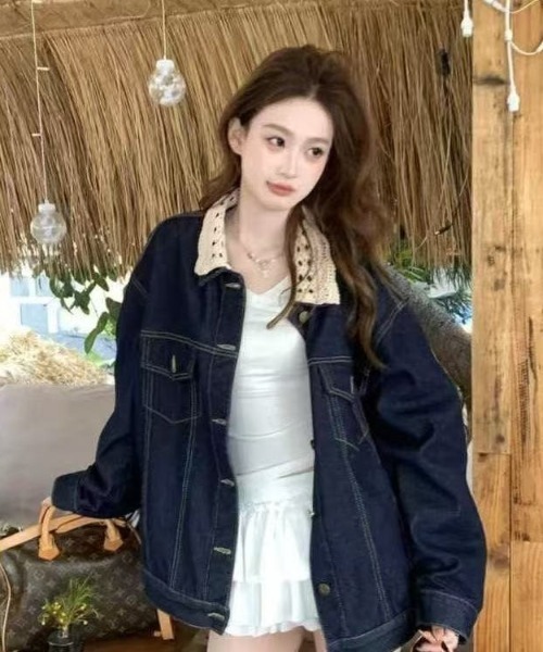 Teem Store(チームストア)の「襟クロシェレース切り替え デニムジャケット(デニムジャケット・レディース・ブルー・M)」の4枚目の写真