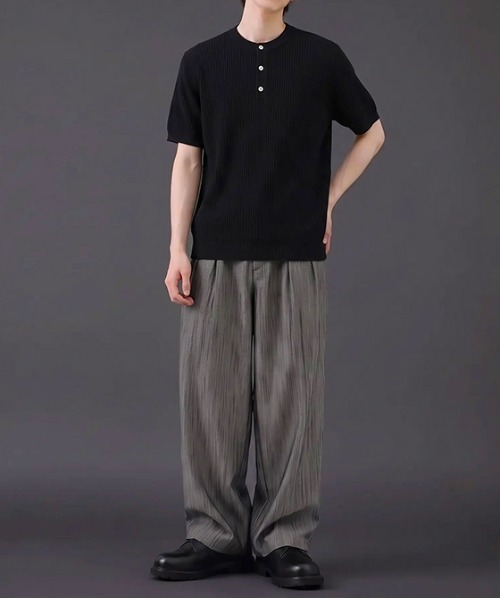 revertical(リバーティカル)の「ヘンリーネック 半袖リブニットTシャツ(ポロシャツ・メンズ・ブラック/グレー/ホワイト・MEDIUM/LARGE)」の7枚目の写真