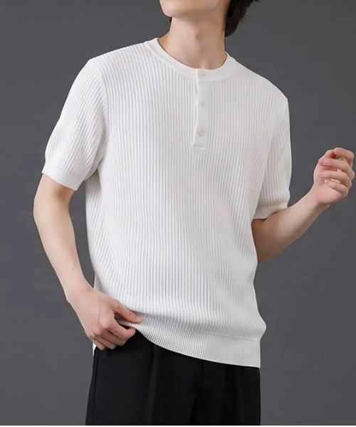 revertical(リバーティカル)の「ヘンリーネック 半袖リブニットTシャツ(ポロシャツ・メンズ・ブラック/グレー/ホワイト・MEDIUM/LARGE)」の16枚目の写真