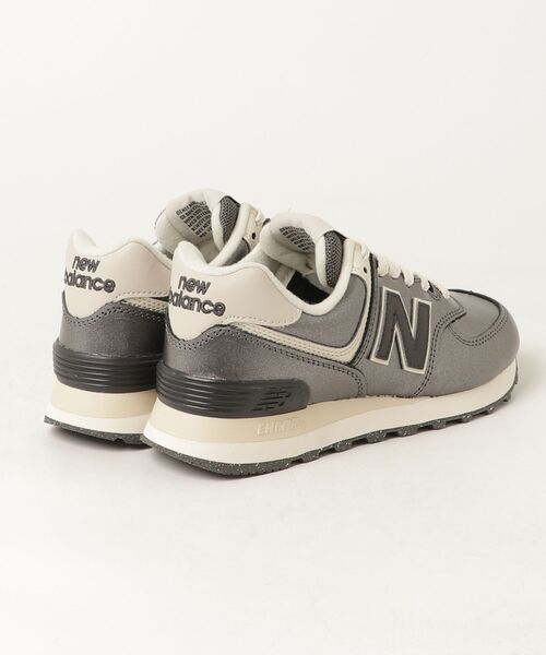 NEW BALANCE(ニューバランス)の「574(スニーカー・レディース・シルバー系その他/シルバー・22.0cm/24.5cm/23.5cm/23.0cm/25.5cm/22.5cm/25.0cm/24.0cm)」の5枚目の写真