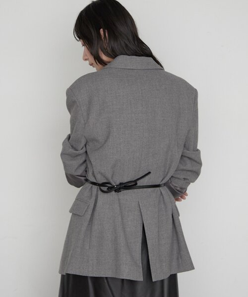 LOUNGEDRESS(ラウンジドレス)の「【MLB/メジャーリーグベースボール】ロゴジャケット 秋服(テーラードジャケット・レディース・ブラウン/ネイビー/グレー・FREE)」の6枚目の写真