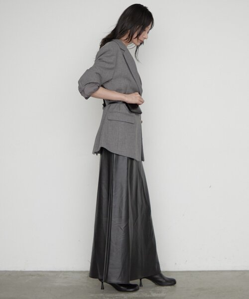 LOUNGEDRESS(ラウンジドレス)の「【MLB/メジャーリーグベースボール】ロゴジャケット 秋服(テーラードジャケット・レディース・ブラウン/ネイビー/グレー・FREE)」の12枚目の写真