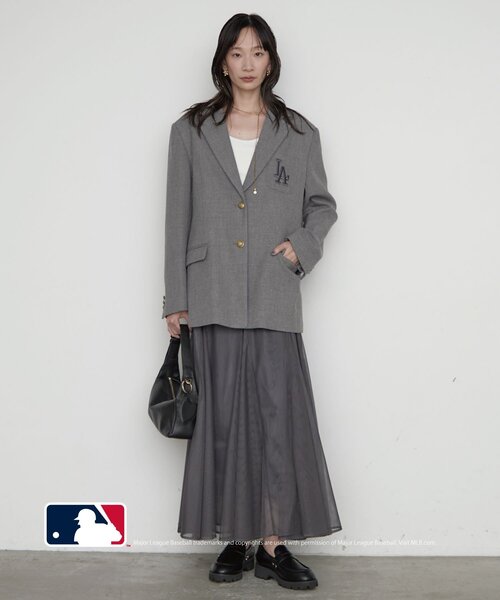 LOUNGEDRESS(ラウンジドレス)の「【MLB/メジャーリーグベースボール】ロゴジャケット 秋服(テーラードジャケット・レディース・ブラウン/ネイビー/グレー・FREE)」の19枚目の写真