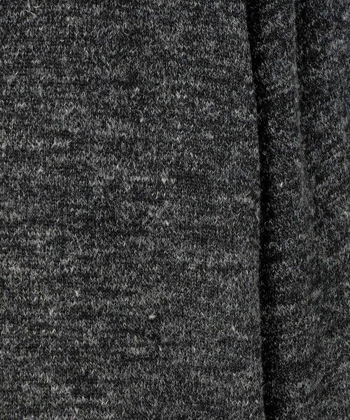 LOEFF(ロエフ)の「<LOEFF>ウール ヘンプ ジップ プルオーバー MENS(ニット/セーター・メンズ・ブラック/ベージュ・1/2)」の11枚目の写真