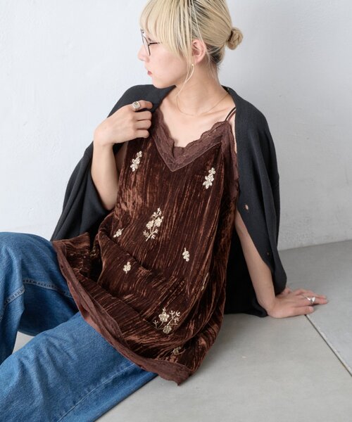 CIAOPANIC TYPY(チャオパニックティピー)の「Aguniベロアビジュー刺繍レースランジェリーチュニック(チュニック・レディース・ブラウン/ブラック・ONE SIZE)」の1枚目の写真