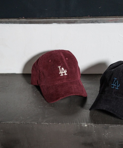 NEW ERA(ニューエラ)の「【HEREIAM】NEW ERA(ニューエラ)/MLB 920 コーデュロイキャップ(キャップ・レディース・キャメル/ブラック/ダークブラウン/ボルドー・MEDIUM)」の19枚目の写真