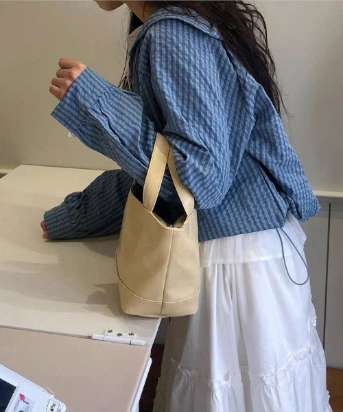 FAVORITO（ファヴォリート）の「フード付きチェック柄シャツ（その他トップス・レディース・ブラック/ブルー/グリーン・F）」の19枚目の写真
