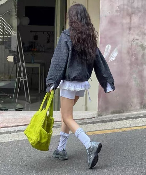FAVORITO（ファヴォリート）の「フード付きチェック柄シャツ（その他トップス・レディース・ブラック/ブルー/グリーン・F）」の8枚目の写真