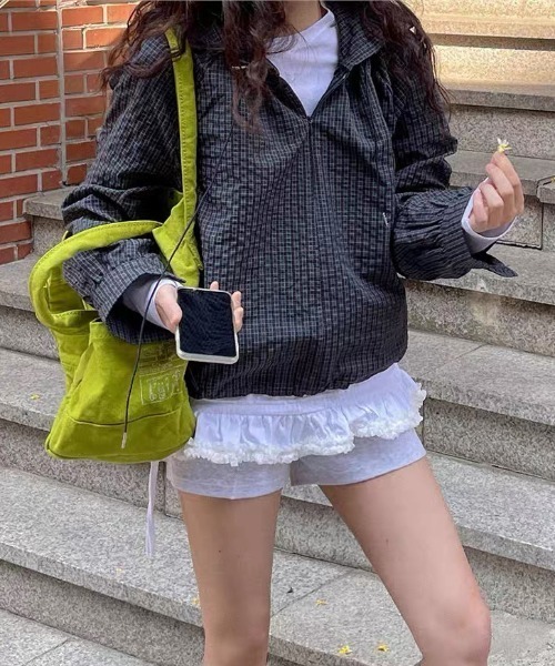 FAVORITO（ファヴォリート）の「フード付きチェック柄シャツ（その他トップス・レディース・ブラック/ブルー/グリーン・F）」の18枚目の写真