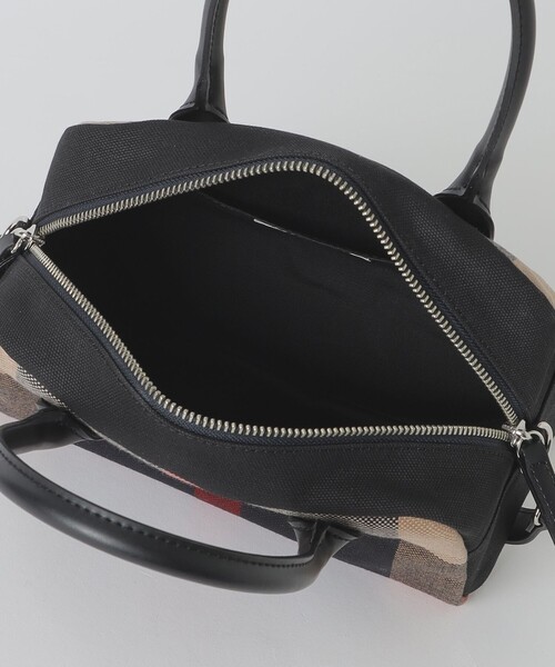 CB CRESTBRIDGE(シービークレストブリッジ)の「クレストブリッジチェックミニボストン(ショルダーバッグ・レディース・ブルー系その他7/ライトベージュ・FREE)」の16枚目の写真