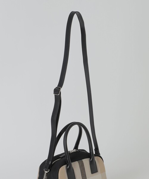 CB CRESTBRIDGE(シービークレストブリッジ)の「クレストブリッジチェックミニボストン(ショルダーバッグ・レディース・ブルー系その他7/ライトベージュ・FREE)」の4枚目の写真
