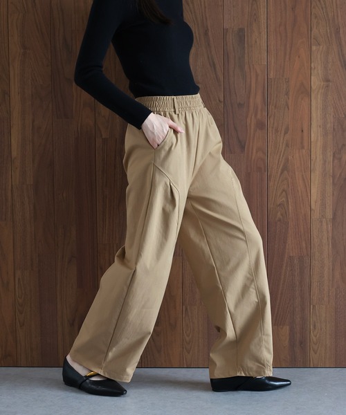 J by blue（ジェイバイブルー）の「カーブイージーパンツ（その他パンツ・レディース・ブラック/ベージュ/ネイビー・MEDIUM）」の4枚目の写真
