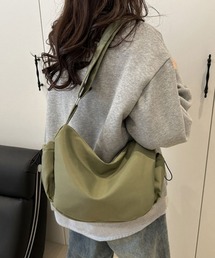 ナイロンタッチショルダーバッグ