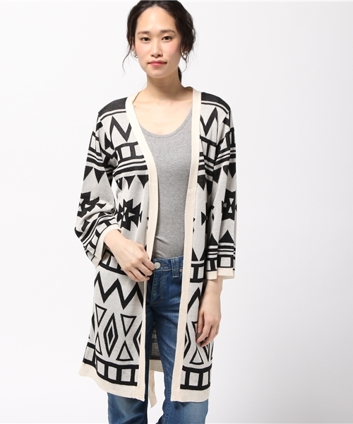 VENCEEXCHANGE（ヴァンスエクスチェンジ）の「オルテガジャガードトッパー（カーディガン/ボレロ・レディース・ブラック/ベージュ・MEDIUM）」の6枚目の写真