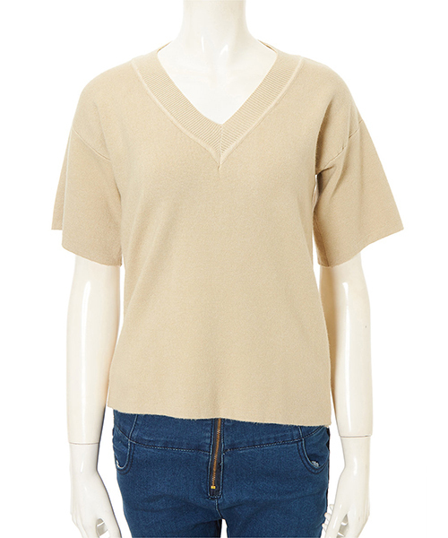 fifth（フィフス）の「Vネック半袖トップス（Tシャツ/カットソー・レディース・グレー/ピンク/ホワイト/ブラック/テラコッタ/チャコールグレー/ネイビー/ベージュ/カーキ/ライトベージュ・MEDIUM/SMALL）」の22枚目の写真