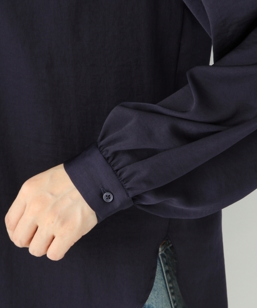 A part by（アパートバイ）の「SギャザーSTDブラウス　746576 （シャツ/ブラウス・レディース・ホワイト/キャメル/ネイビー・MEDIUM/LARGE）」の22枚目の写真