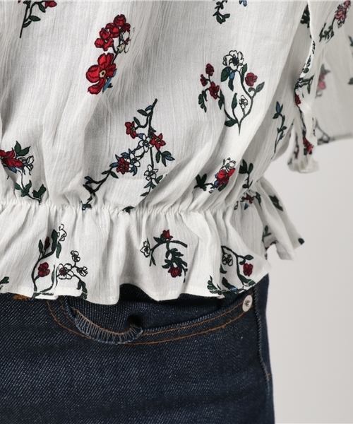 WEGO(ウィゴー)の「WEGO/フレアオフショルブラウス(シャツ/ブラウス・レディース・レッド/ホワイト/その他1/その他2/その他3/その他4・LARGE/MEDIUM)」の9枚目の写真