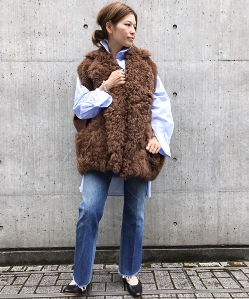 Deuxieme Classe（ドゥーズィエムクラス）の「*BLANCHA(PRE)MOUTON VEST◆（その他アウター・レディース・キャメル・FREE）」の10枚目の写真